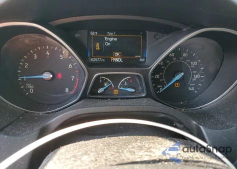 2016 Ford Focus Se z USA, uszkodzony, nr VIN 1FADP3F28GL251550